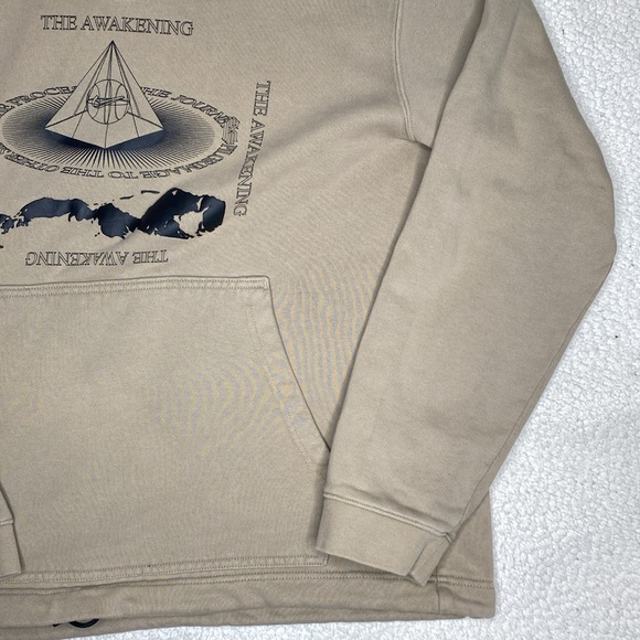 Nike Kylie Irving The Awakening Hoodie: Size Large - Picture 6 of 13